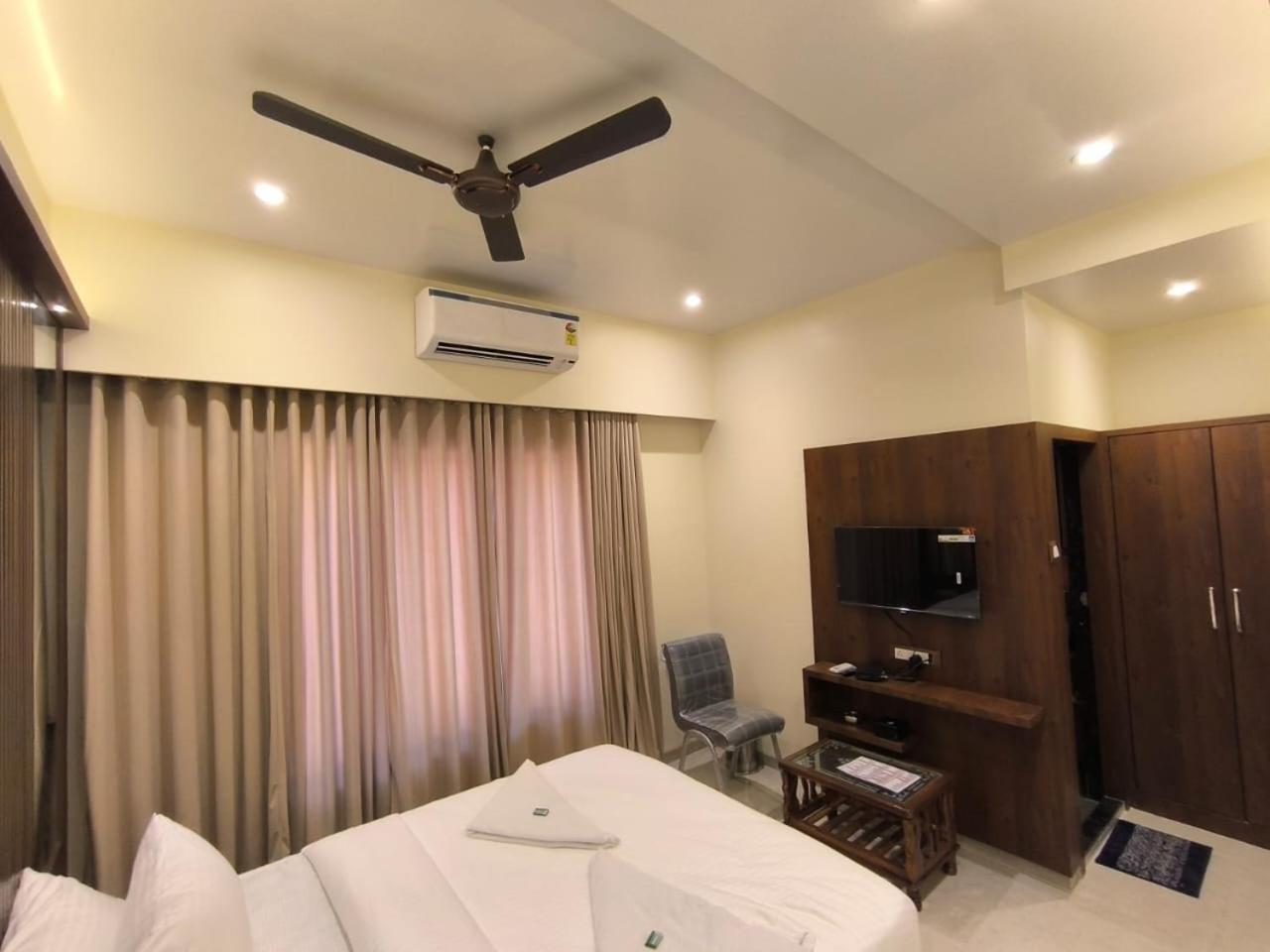Sharan Residency Navi Mumbai Exterior foto